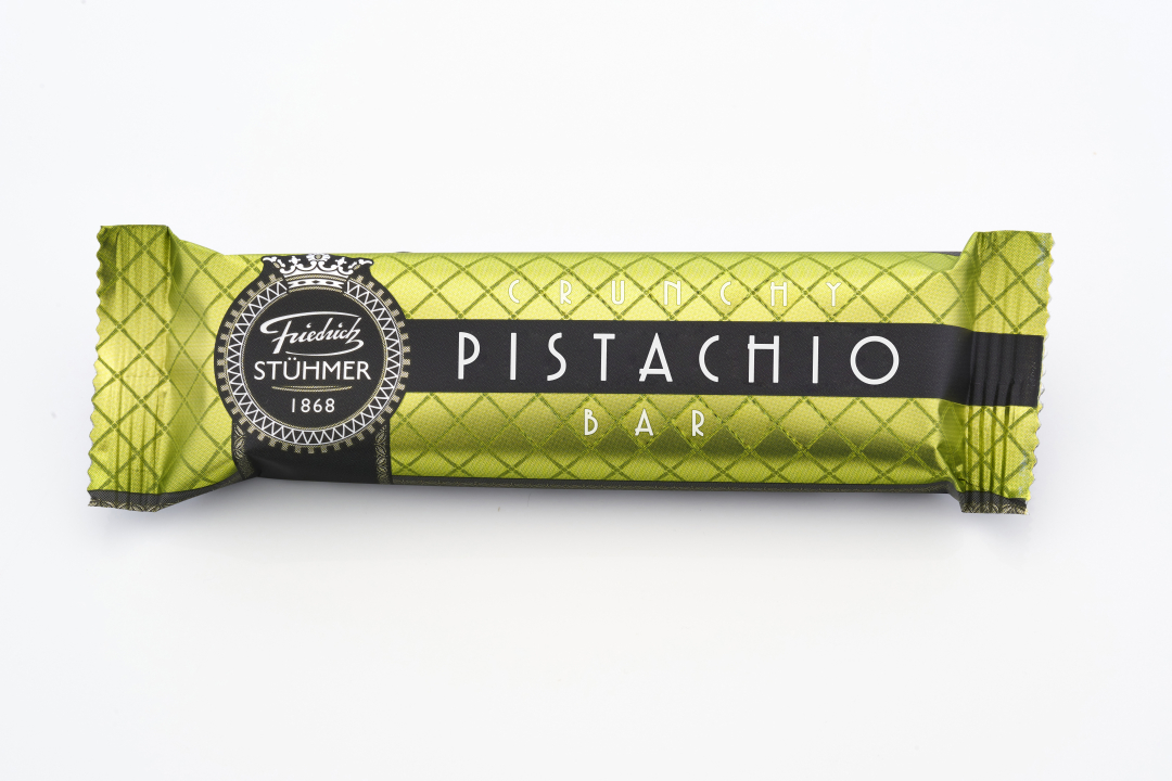 CHOCOLATE BAR WITH CRUNCHY PISTACHIO FILLING