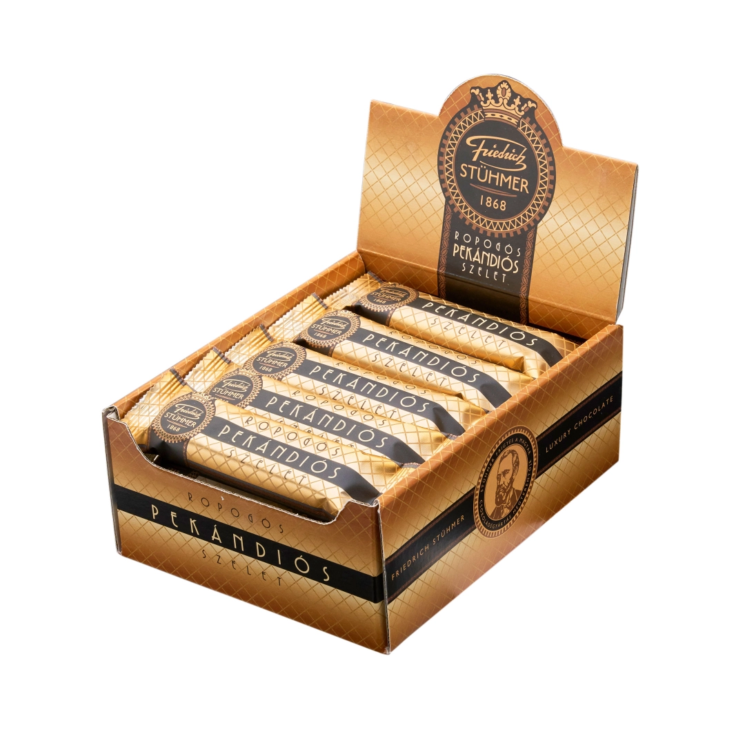 CHOCOLATE BAR WITH CRUNCHY PECAN FILLING hover